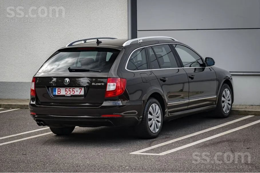Škoda Superb II, 2012, фото 2 из 8