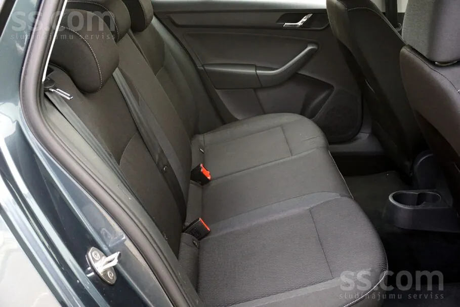 Škoda Rapid I Spaceback, 2015, фото 6 из 8