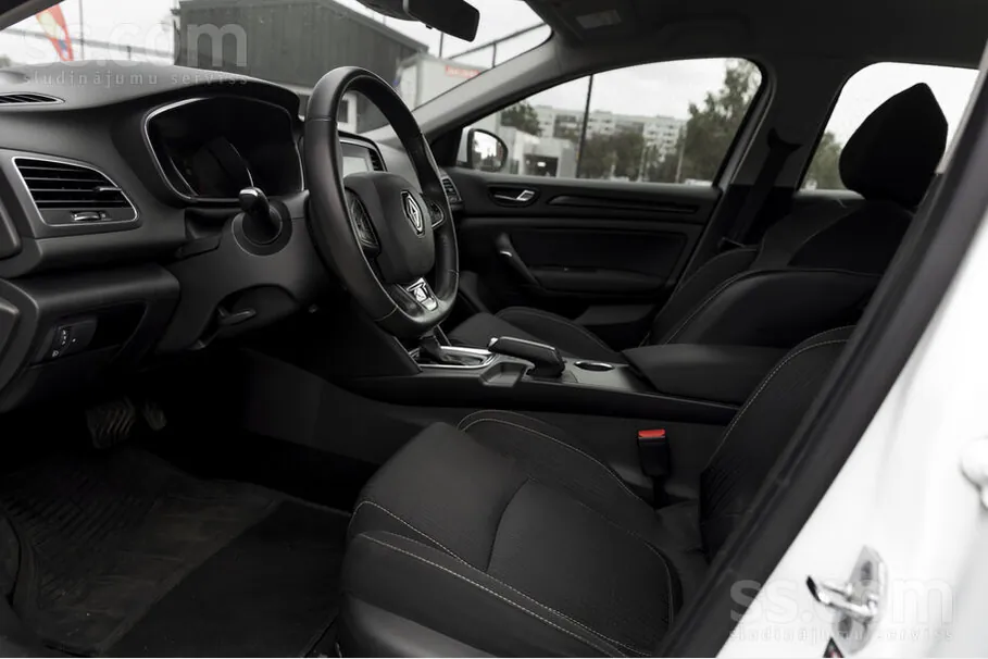Renault Megane IV, 2016, фото 5 из 8