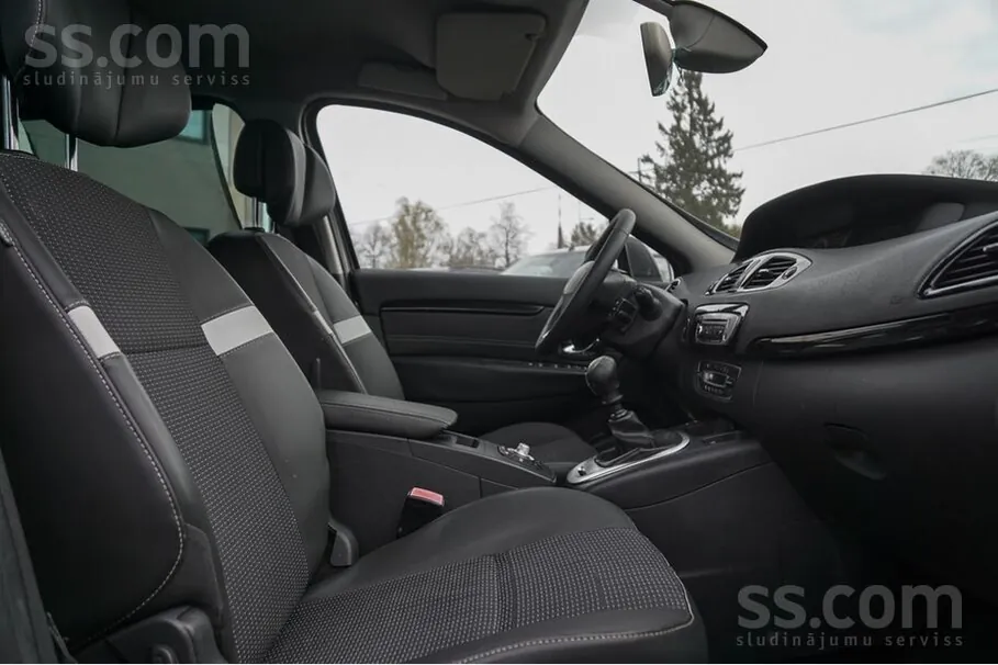 Renault Scenic III рестайлинг, 2013, фото 5 из 8