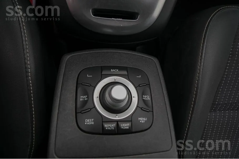 Renault Scenic III рестайлинг, 2013, фото 8 из 8