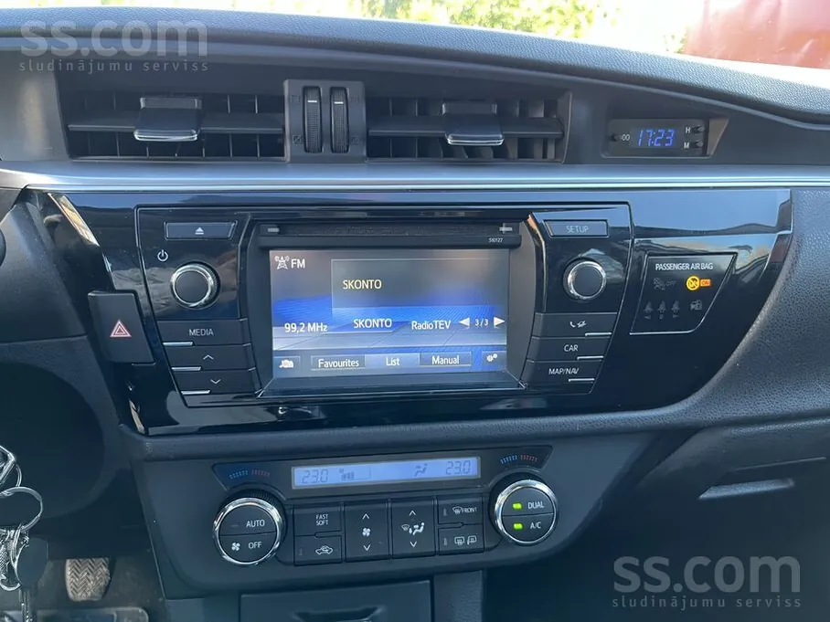Toyota Corolla XI, 2015, фото 4 из 8