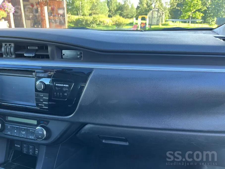 Toyota Corolla XI, 2015, фото 5 из 8