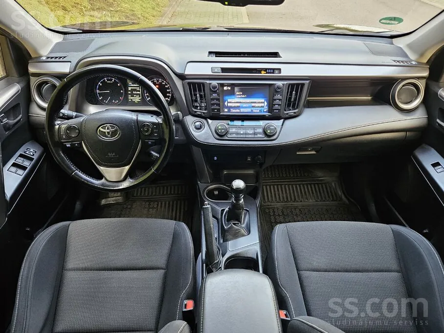 Toyota RAV4 IV рестайлинг, 2016, фото 4 из 8
